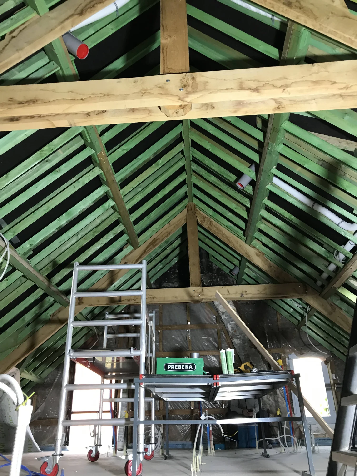 Dakisolatie in een bestaande woning: PUR of cellulose
